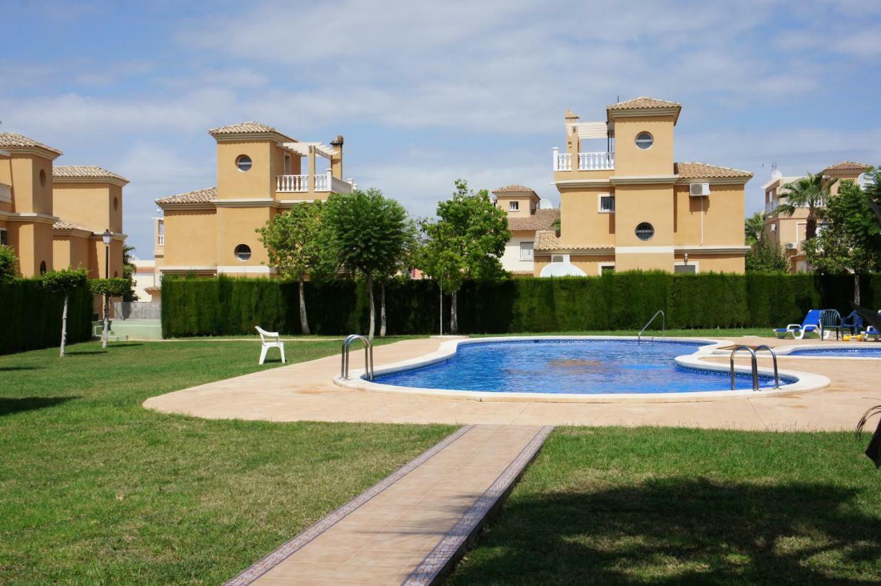 Villa Las Tres Perlas 阿尔戈法 外观 照片