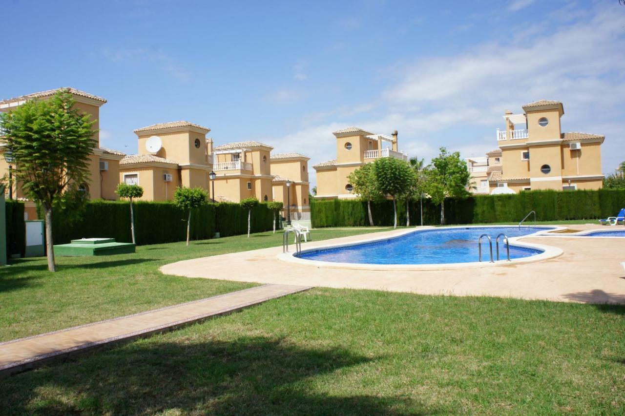 Villa Las Tres Perlas 阿尔戈法 外观 照片