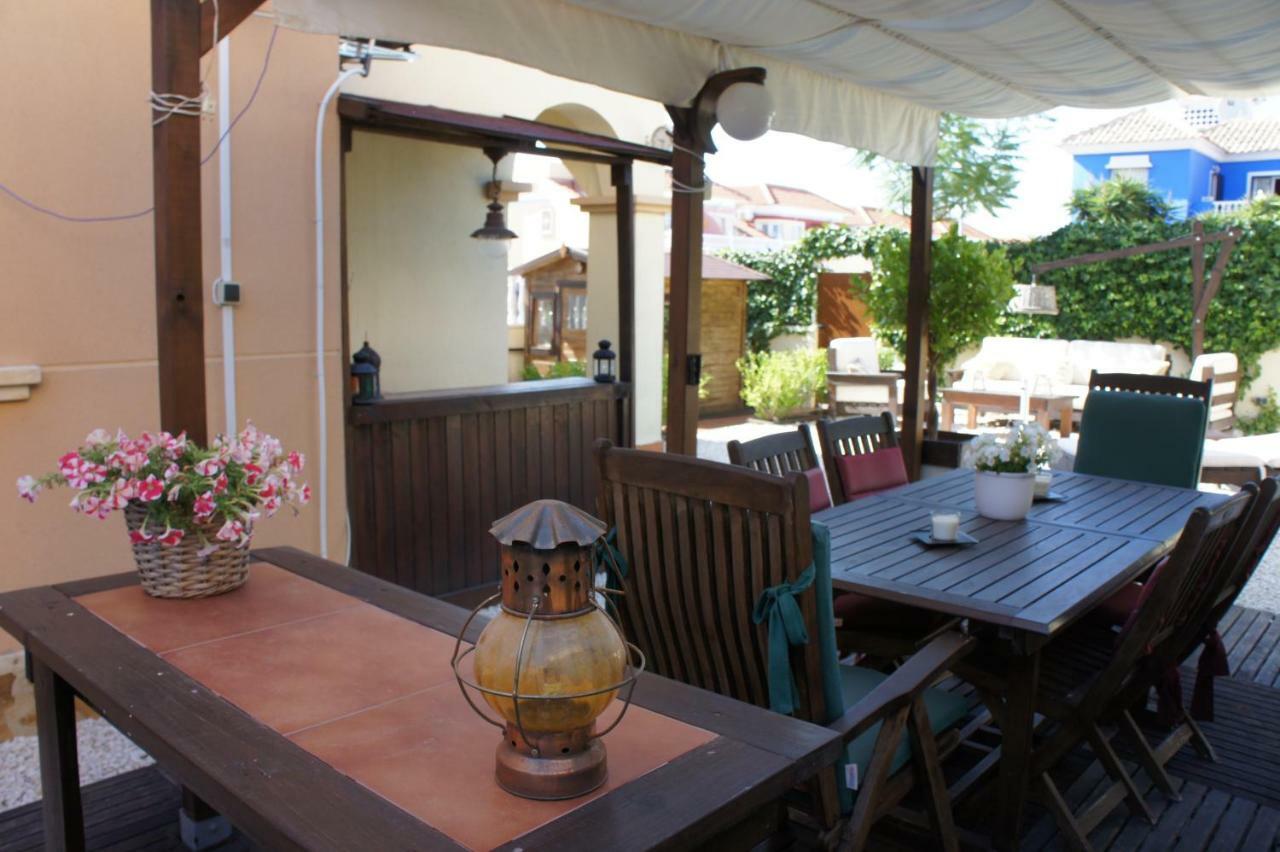 Villa Las Tres Perlas 阿尔戈法 外观 照片
